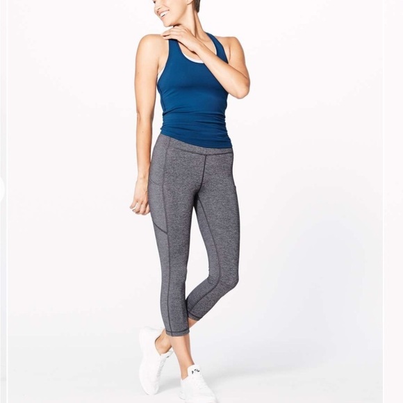 Lululemon Speed Up Crop 21” Leggings Heathered Black 6 - Picture 1 of 15